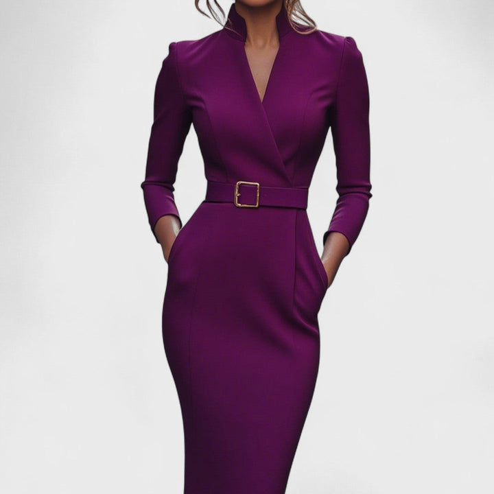 Refined black dress with belt and mandarin collar