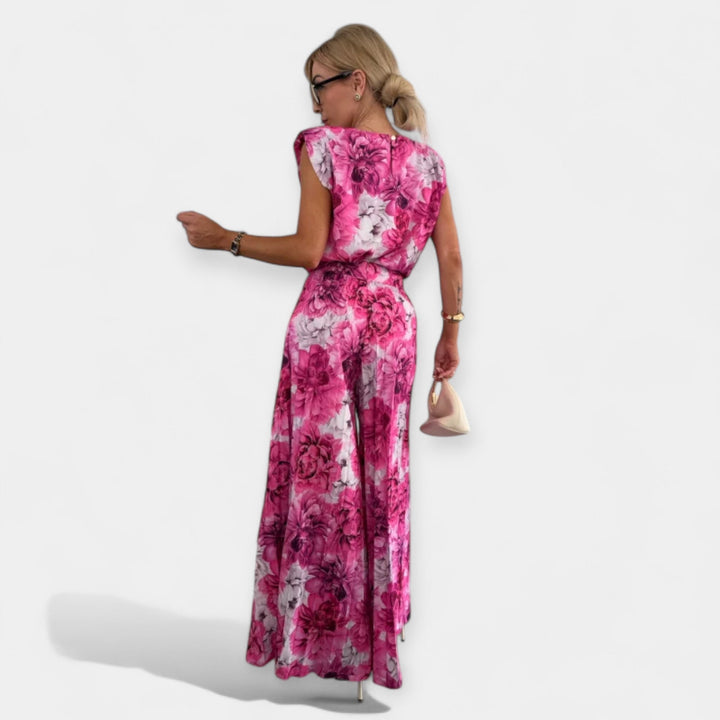 Summer Fashion Set with Top and Trousers