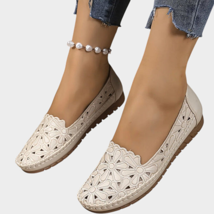Elegant Floral Cutout Flats